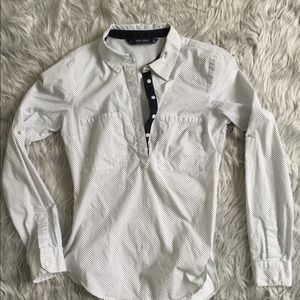 Zara blouse size xs fit